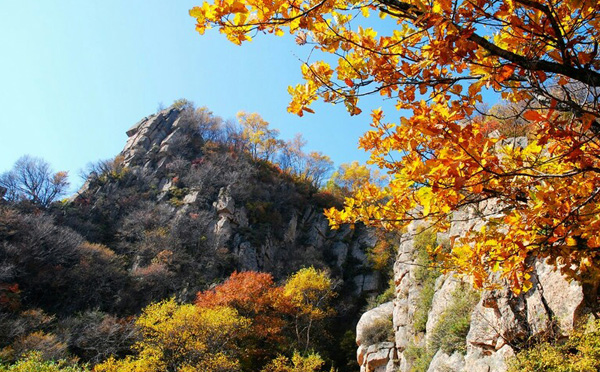 怀柔喇叭沟门原始森林徒步团建地点