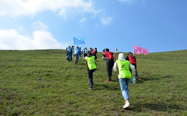 ​丰宁坝上草原可以安排哪些团建拓展游戏